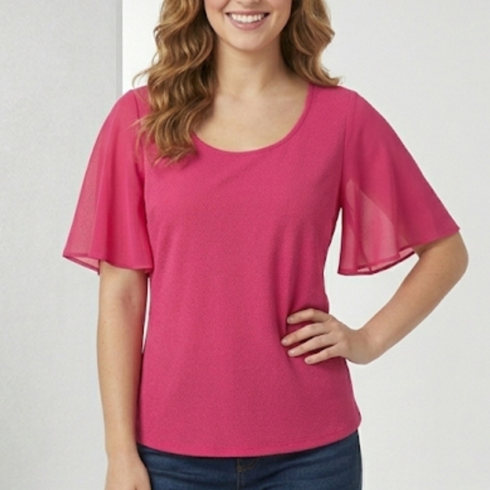 🌸Jessica Simpson Fuchsia Scoop Neck Flutter Sleeve Crop Top🌸size: S